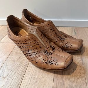 PIKOLINOS Laser Cut Leather Loafer Wedges